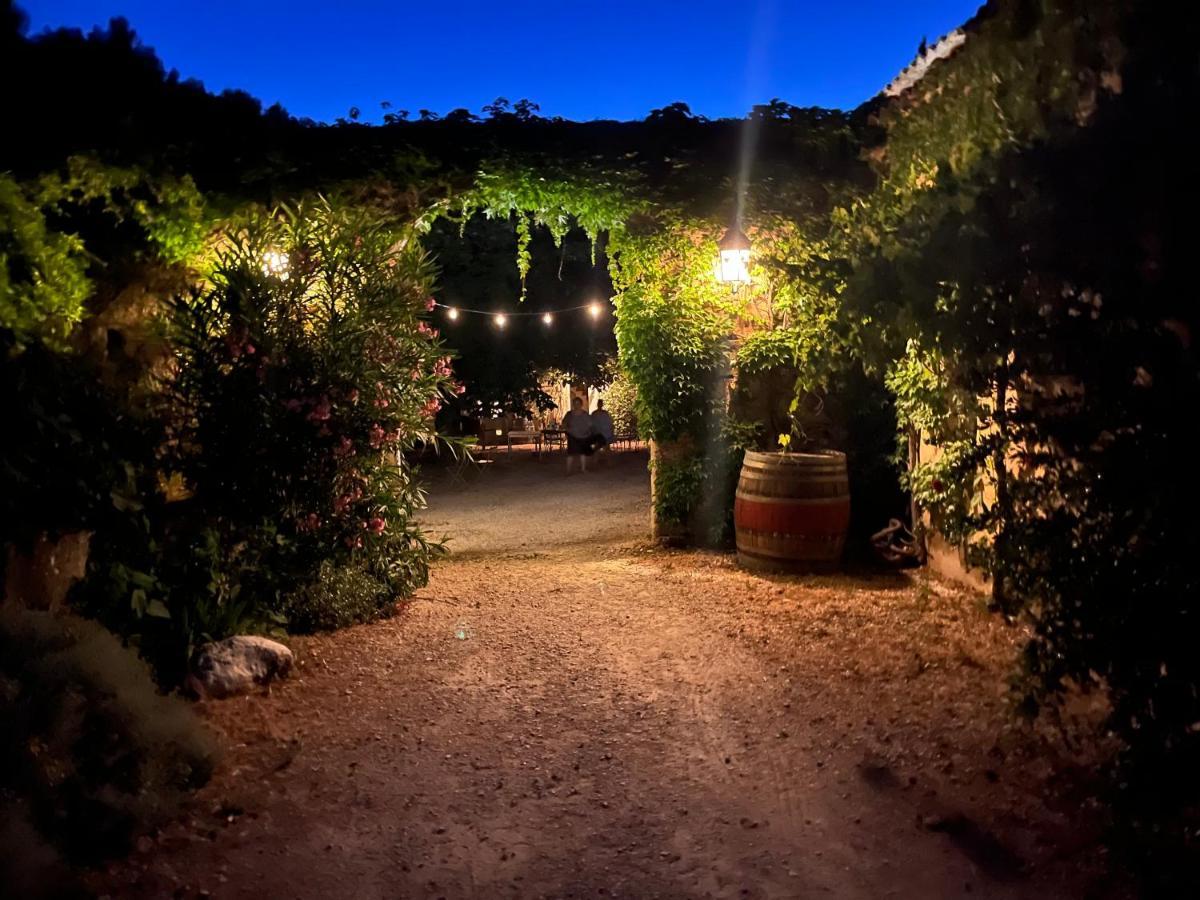 Domaine Faverot Maubec (Vaucluse) Exterior foto